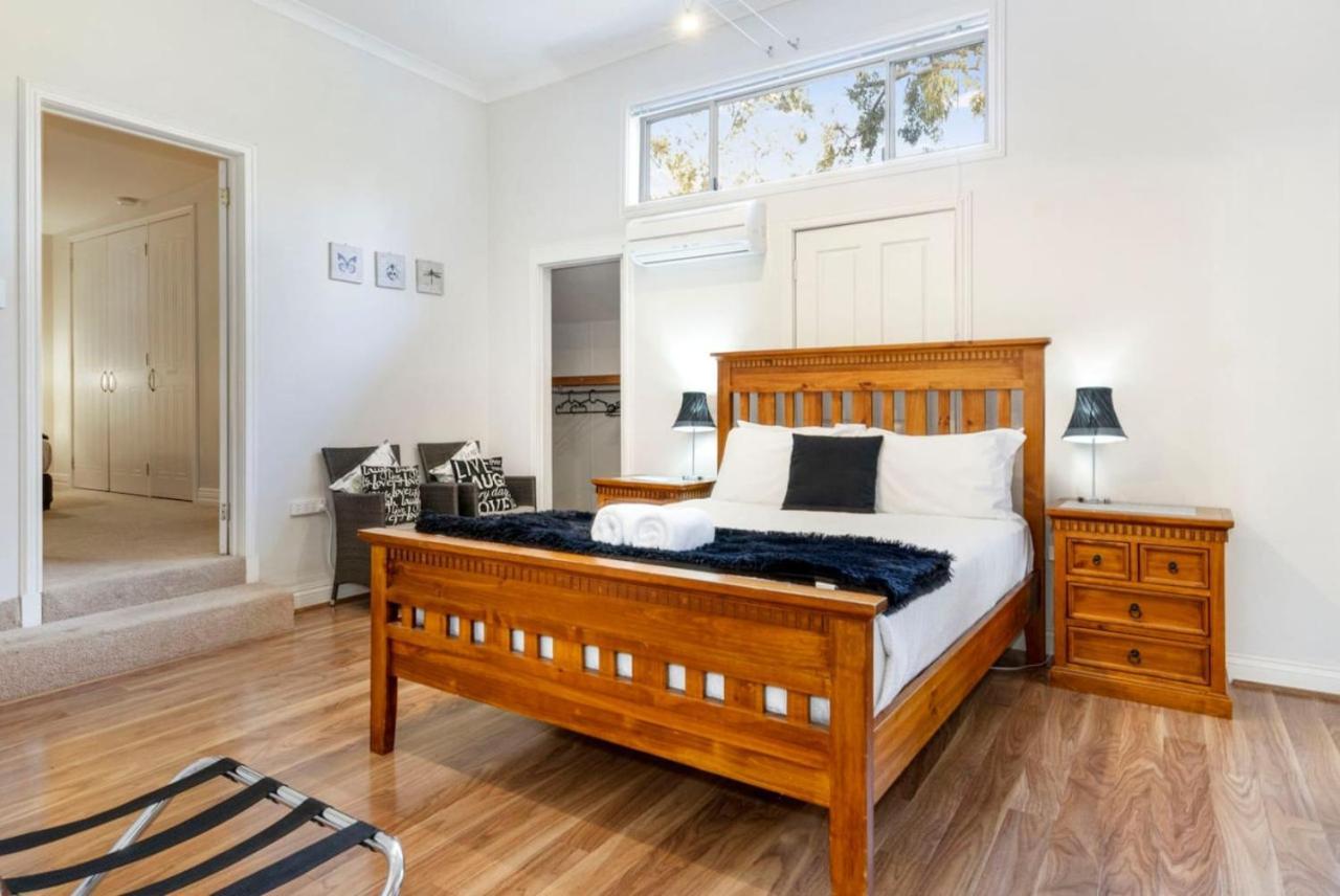 Inn The Tuarts Guest Lodge Wonnerup Екстериор снимка