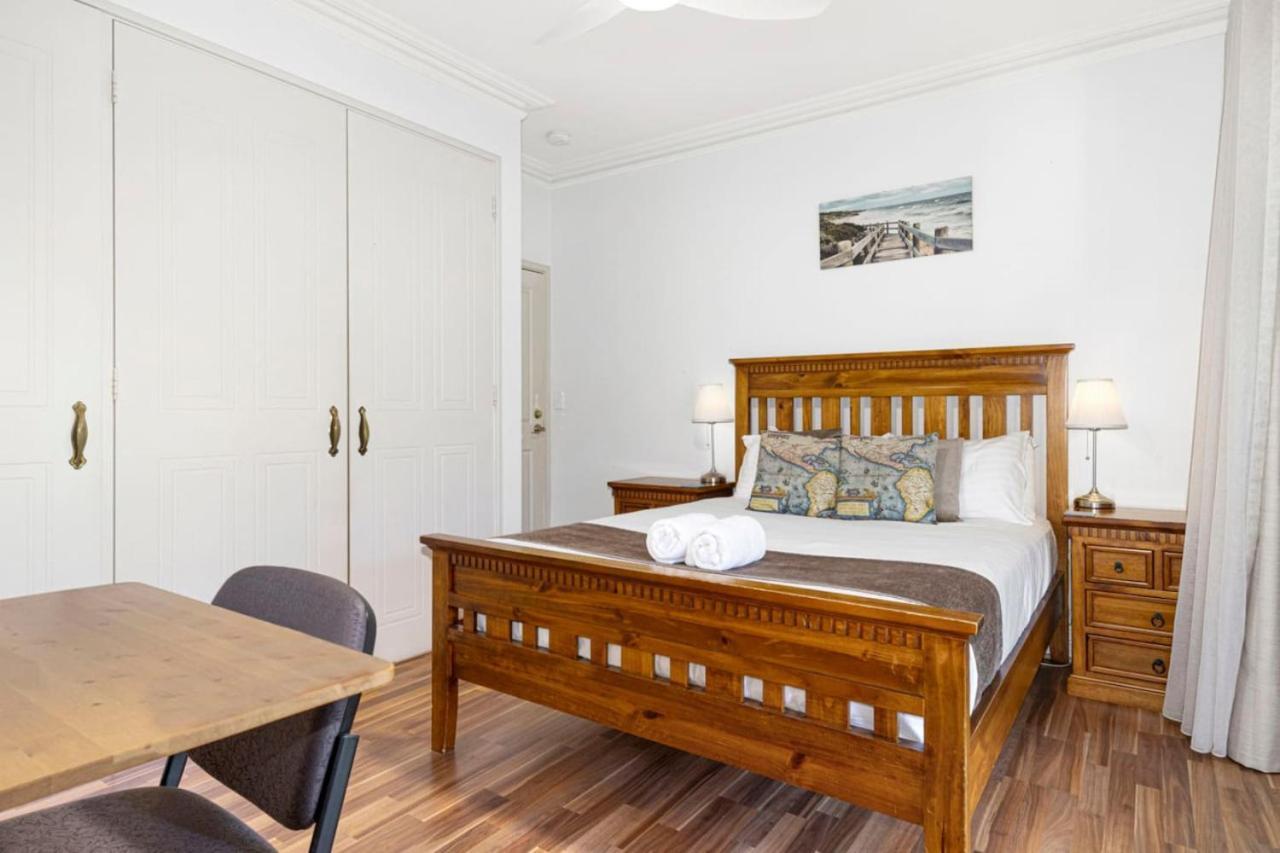 Inn The Tuarts Guest Lodge Wonnerup Екстериор снимка